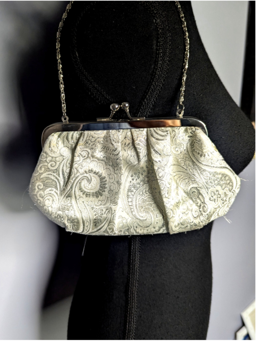 Vintage Jessica McClintock Silver Metallic Brocade Paisley Evening Clutch Bag
